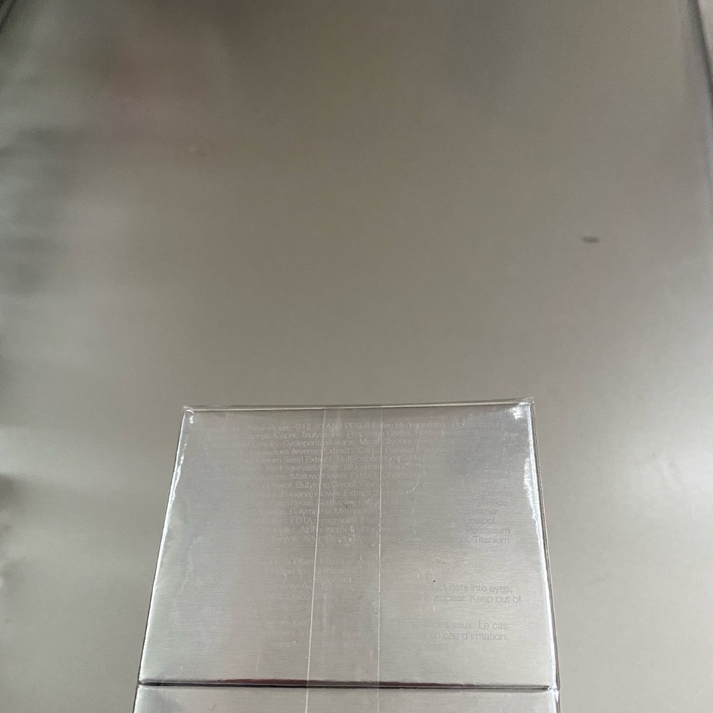 La Prairie skin caviar foundation warmbeige